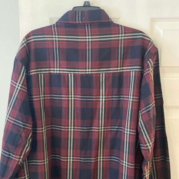 Woodland Creek Man Shirt size XL length 32” pit to pit 50” brand new with tag - Picture 2 of 12